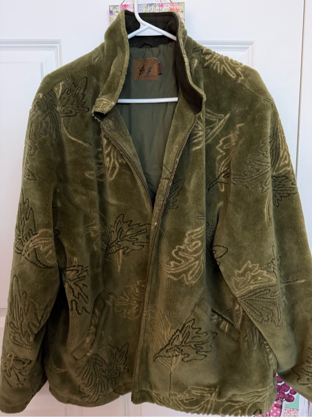 Cabela's Olive Green Embossed Plush Teddy Jacket